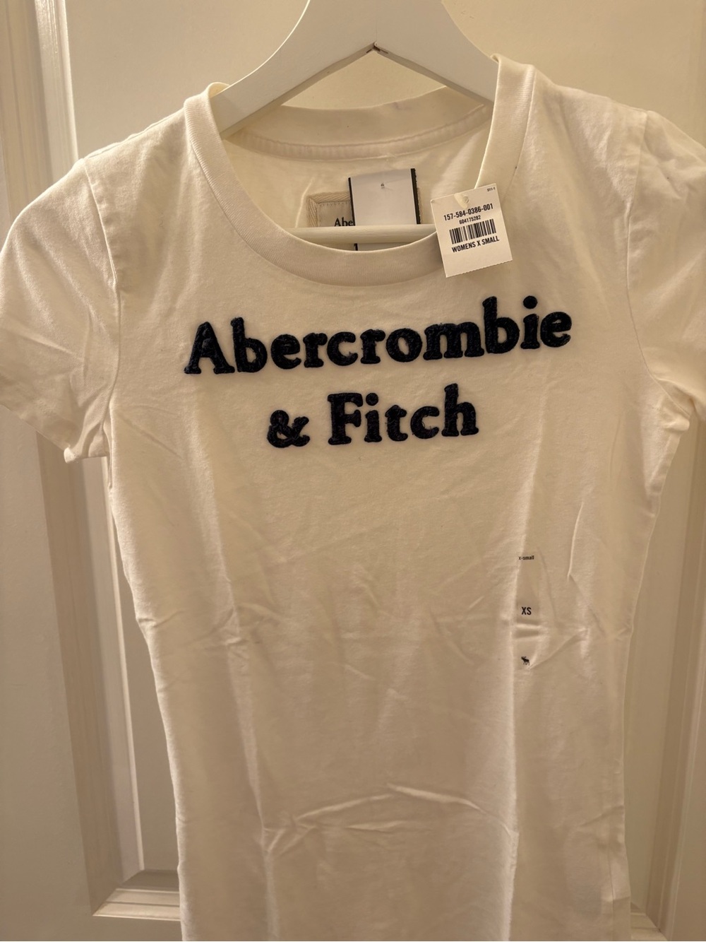 Abercrombie & Fitch Cream Short Sleeve Cotton Tee with Care Tag